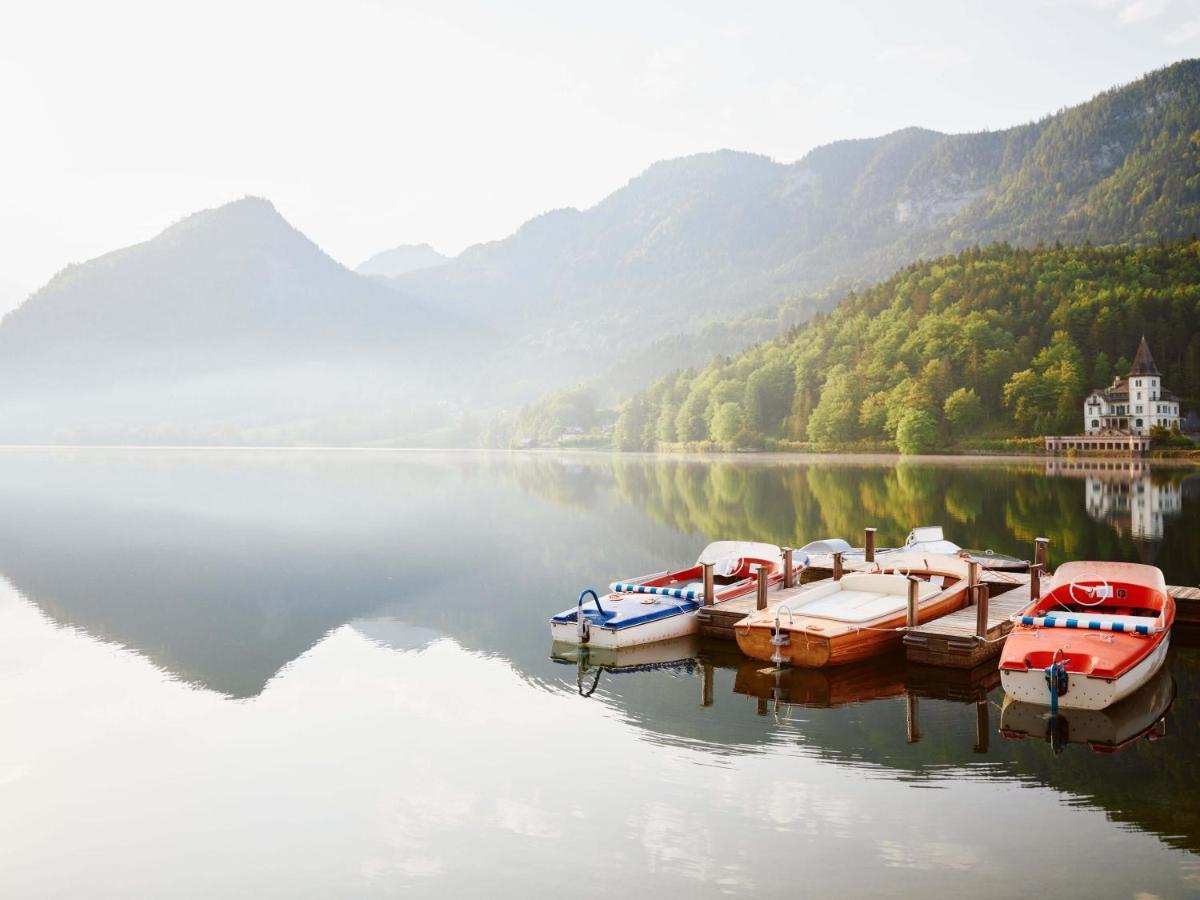 Tauroa Seehotel Grundlsee Exterior photo